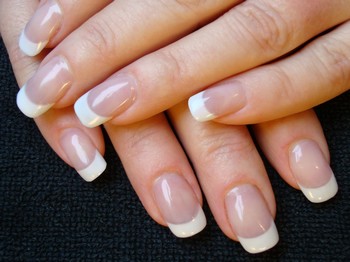 French manicure